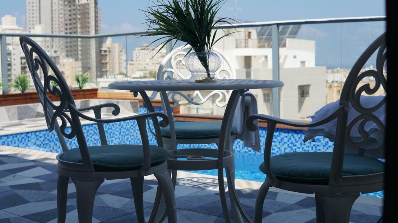 Luxury Rooftop Apartment In Netanya Exterior foto